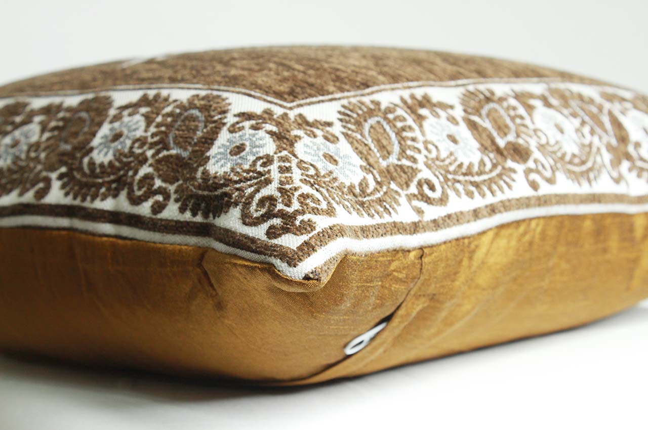 Chenille Alpona Cushion Cover (16*16 Inches)  Set of 2 Pc